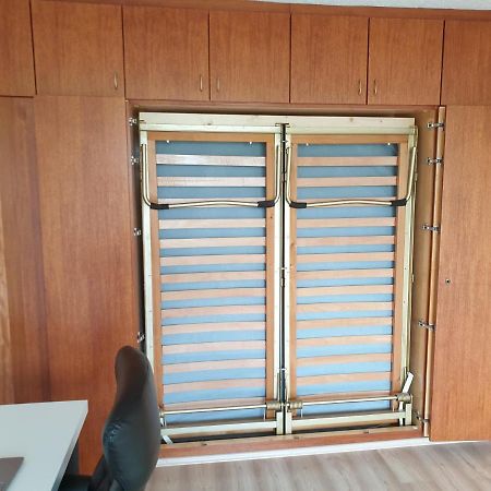 Best Rated Central Apartment Vienna - Ac, Wifi, 24H7Days Self Check-In, Board Games, Netflix Luaran gambar