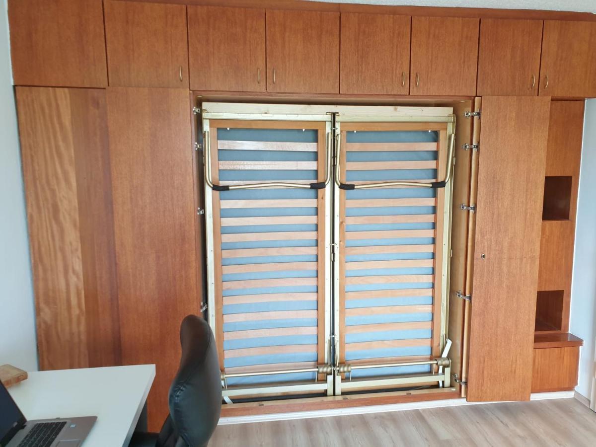 Best Rated Central Apartment Vienna - Ac, Wifi, 24H7Days Self Check-In, Board Games, Netflix Luaran gambar